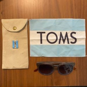TOMS Sunglasses